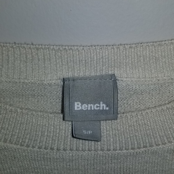 Nwot bench sweater - Picture 7 of 8